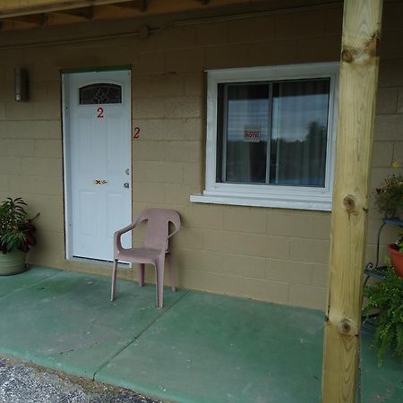 Westmount Motel Woodstock Buitenkant foto
