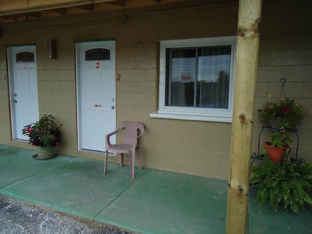 Westmount Motel Woodstock Buitenkant foto